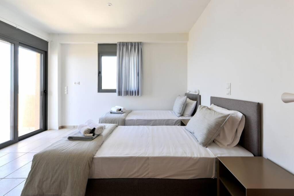 Wonderful Eco Friendly Villa Augustine Ampelo エクステリア 写真
